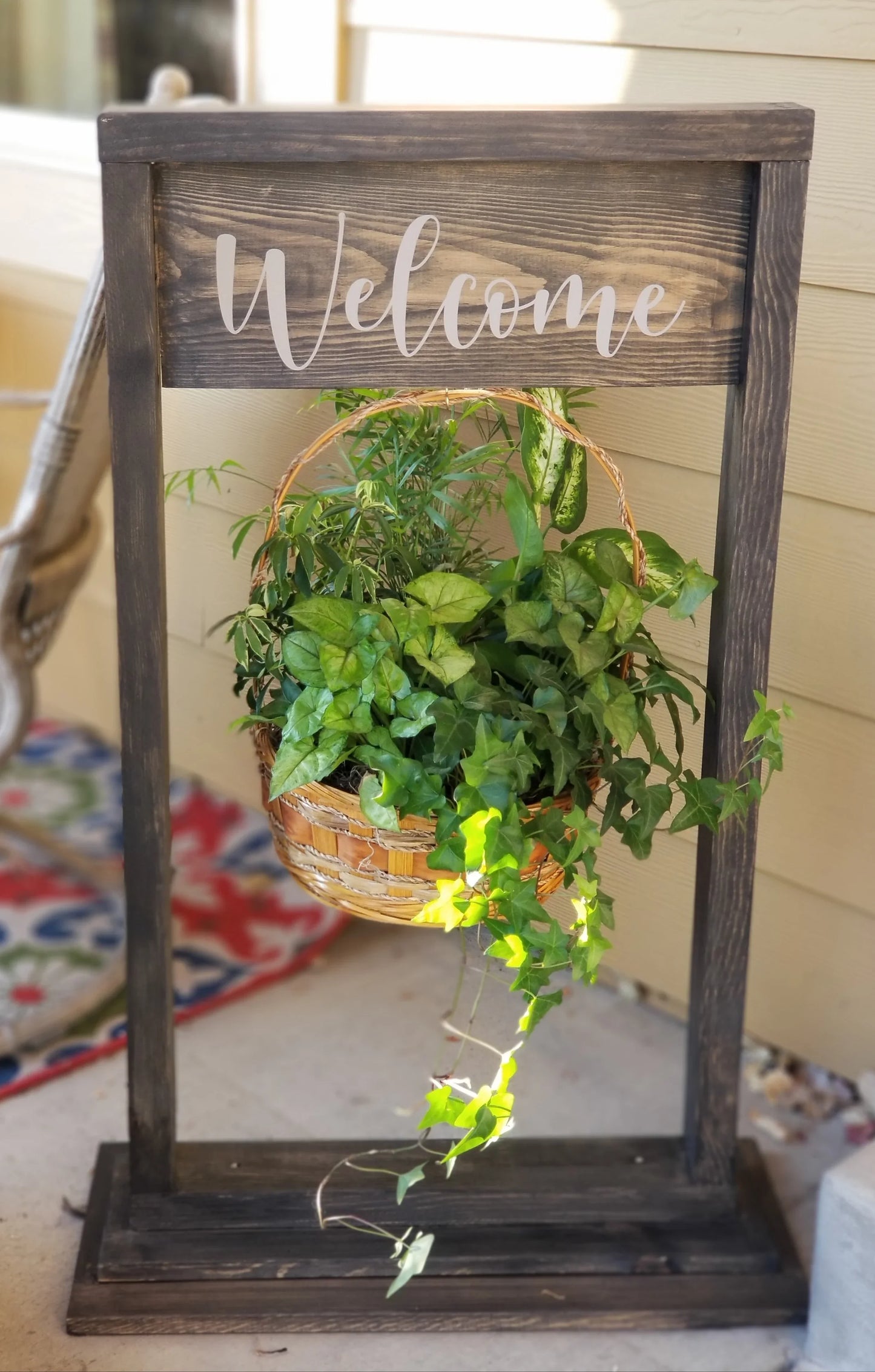 Hanging Planters and boxes 5/11/24 @12pm