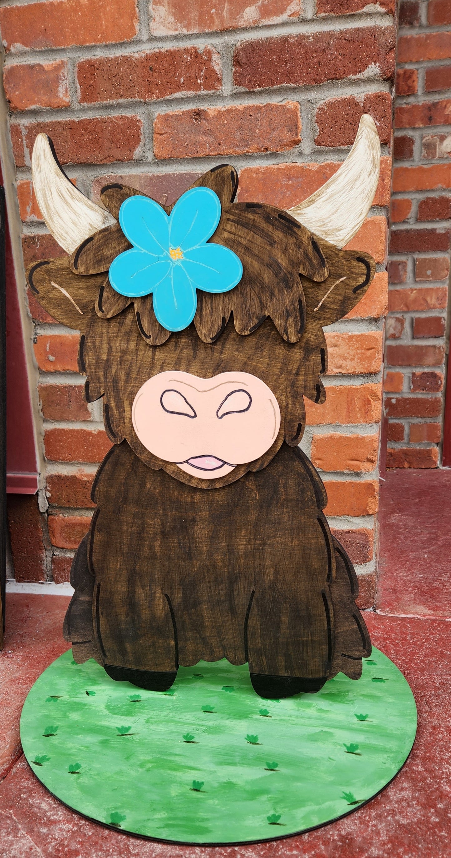 Highland Cow Porch Sitter 3D