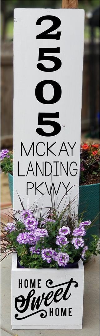 Hanging Planters and boxes 5/11/24 @12pm