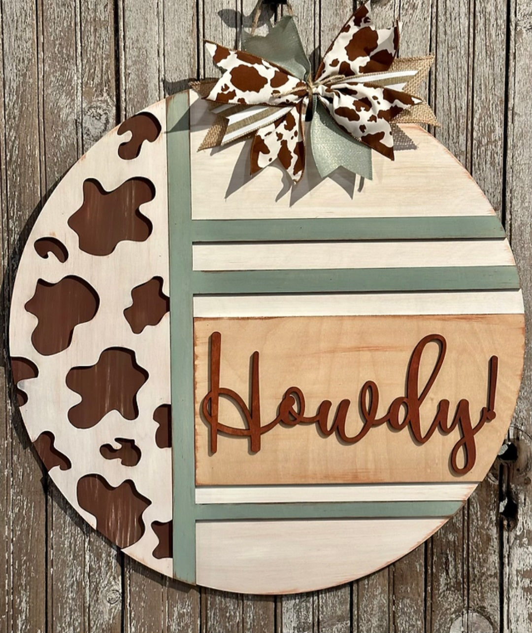 Howdy Cow Print 3D 18"