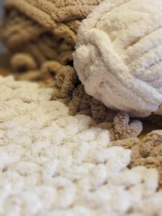 Cozy Knot Blanket To Go Kit