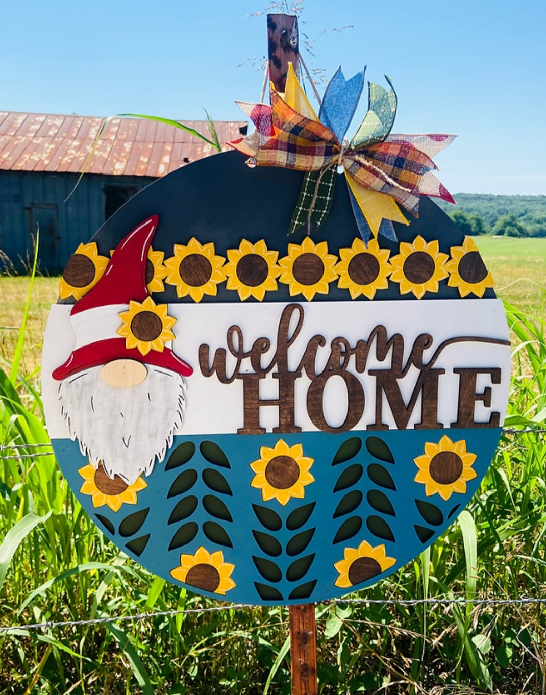 Welcome home Gnome and Sunflowers 18" 3D