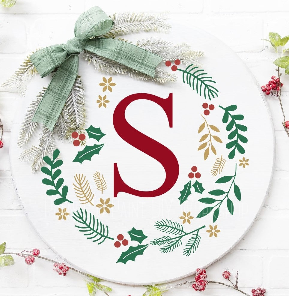 Holiday Wreath w/Initial Round