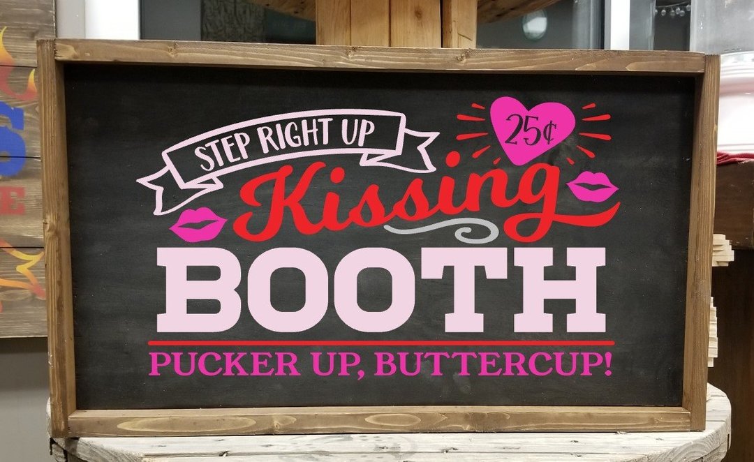 Kissing Booth - NoCo